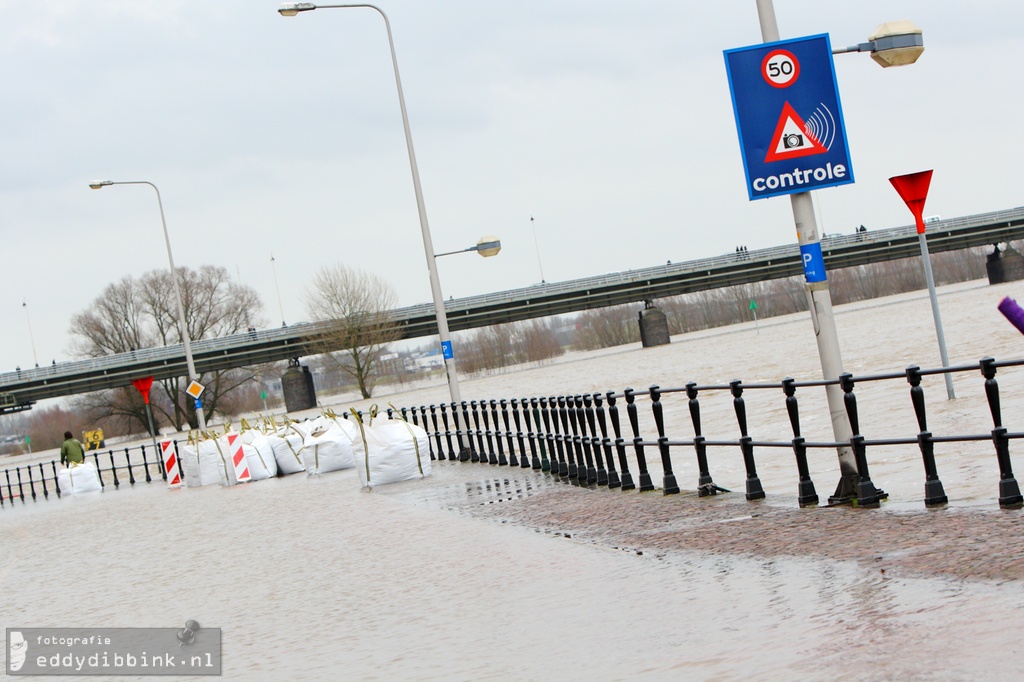 2011-01-15 Hoog water, Deventer 026